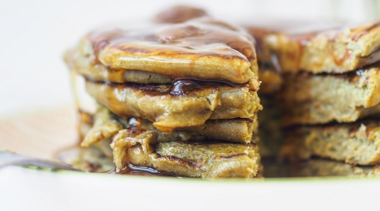 Vegan Spinach Banana Pancake | Bulk Powders® Ireland