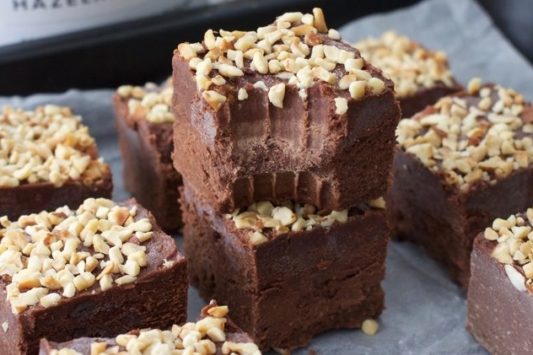 Chocolate Hazelnut Fudge Bites Recipe | BULK POWDERS® Core Ireland