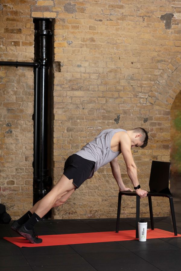 chair high plank knee-ups step 5