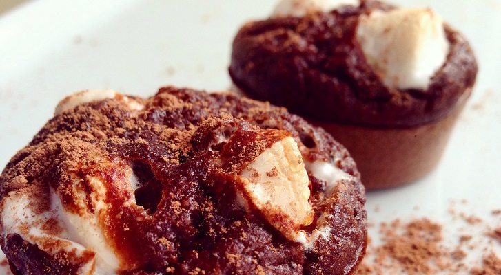 Mini Rocky Road Cakes