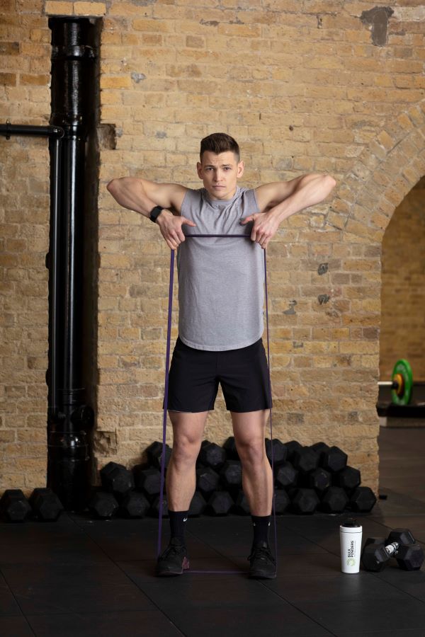 resistance band upright row lift